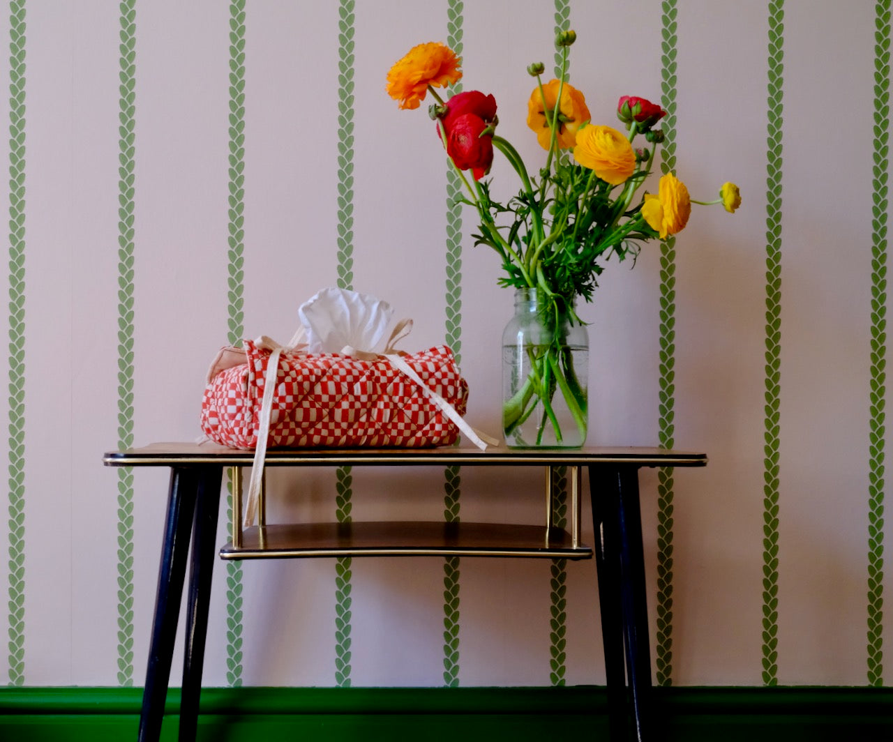 Red Checked Quilted Tissue Box Holder