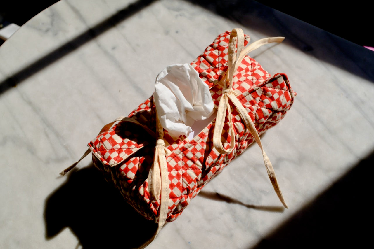 Red Checked Quilted Tissue Box Holder
